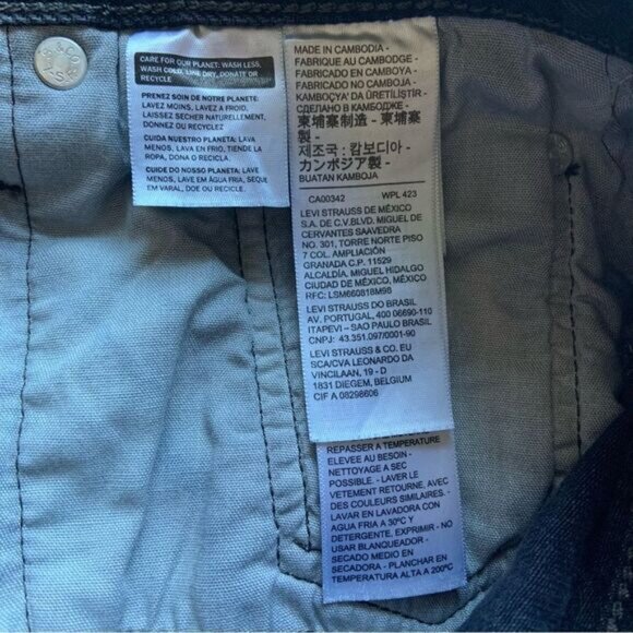 LEVI’S 501 High Waisted Button Fly Distressed Raw Hem Denim Shorts Black 28 - Picture 14 of 16